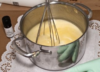 Olej kokosowy – jak przygotować, walory odżywcze, przechowywanie