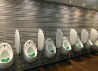 Na co pomaga moczenie nóg w wodzie z sodą? Na co pomaga moczenie nóg w wodzie z sodą?