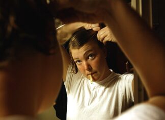 Czy czesanie niszczy włosy? Czy czesanie niszczy włosy?