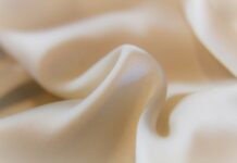 Gdzie kupić tanio jedwab? Gdzie kupić tanio jedwab?