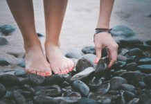 Jak podnieść powieki domowymi sposobami? Jak podnieść powieki domowymi sposobami?