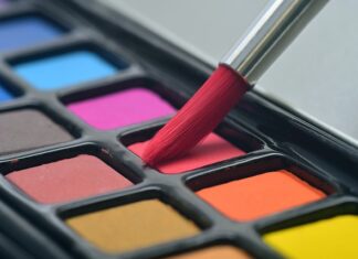 Jak się malować żeby się odmłodzić?