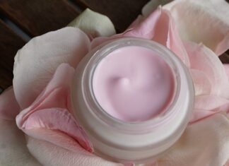 Co daje serum do paznokci?